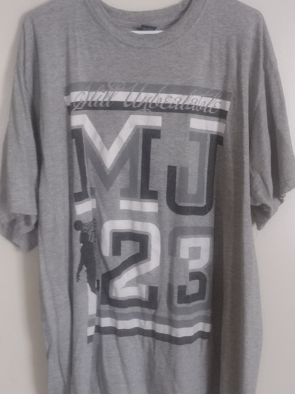 Jordan - (Still Undefeated) # 23 T-shirt Men's Size 3xl $15